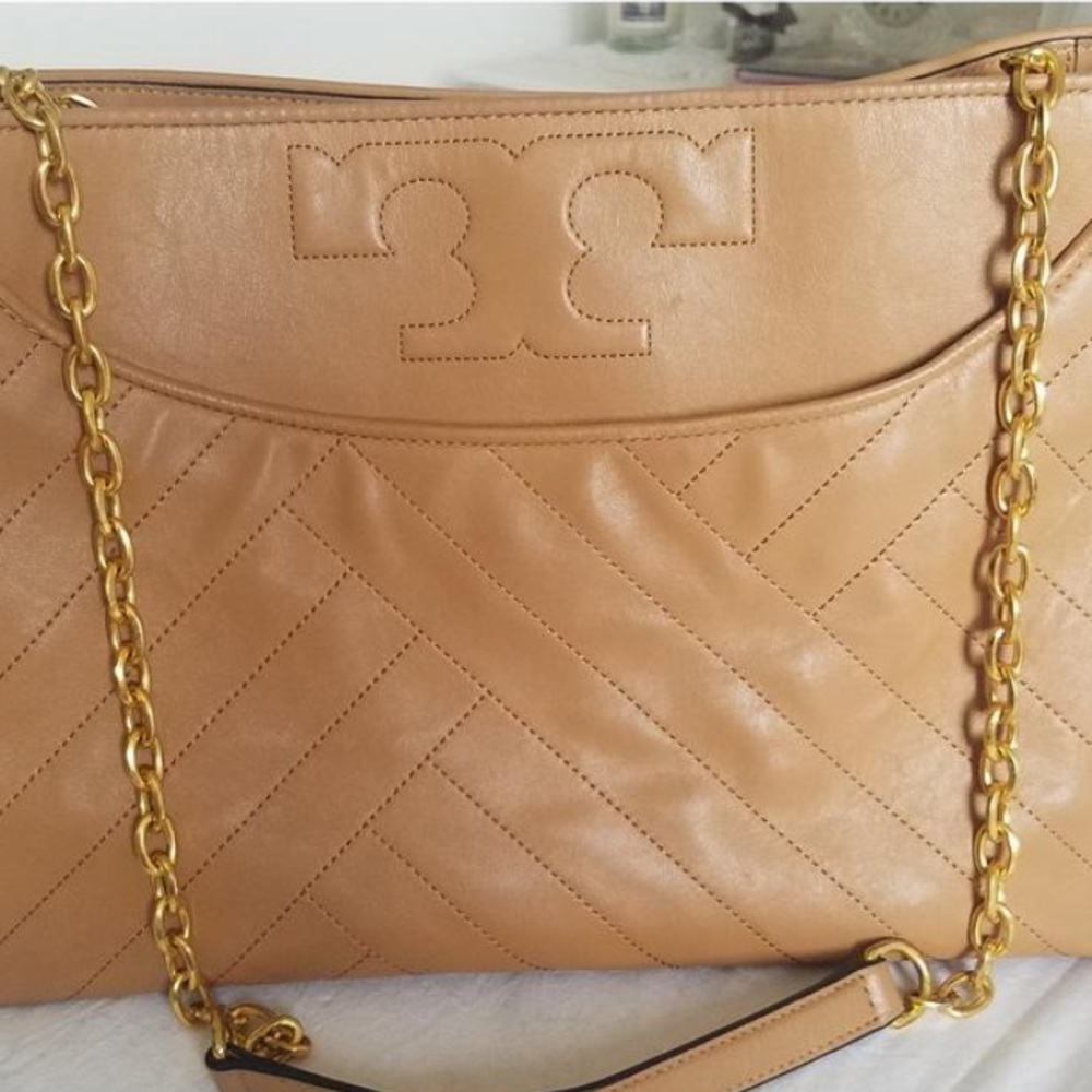 Tory Burch “Alexa” Chain Tote